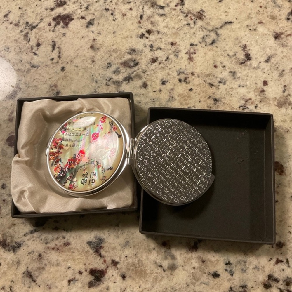 Journal/Compact Mirror Gift Set - Picture 11 of 11